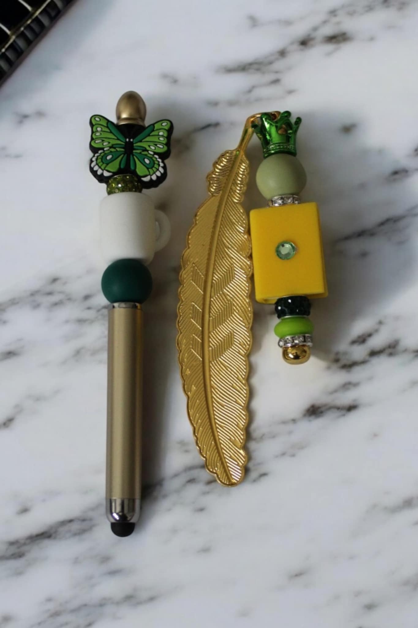 Ensemble Stylo/stylet Marque page Uniques