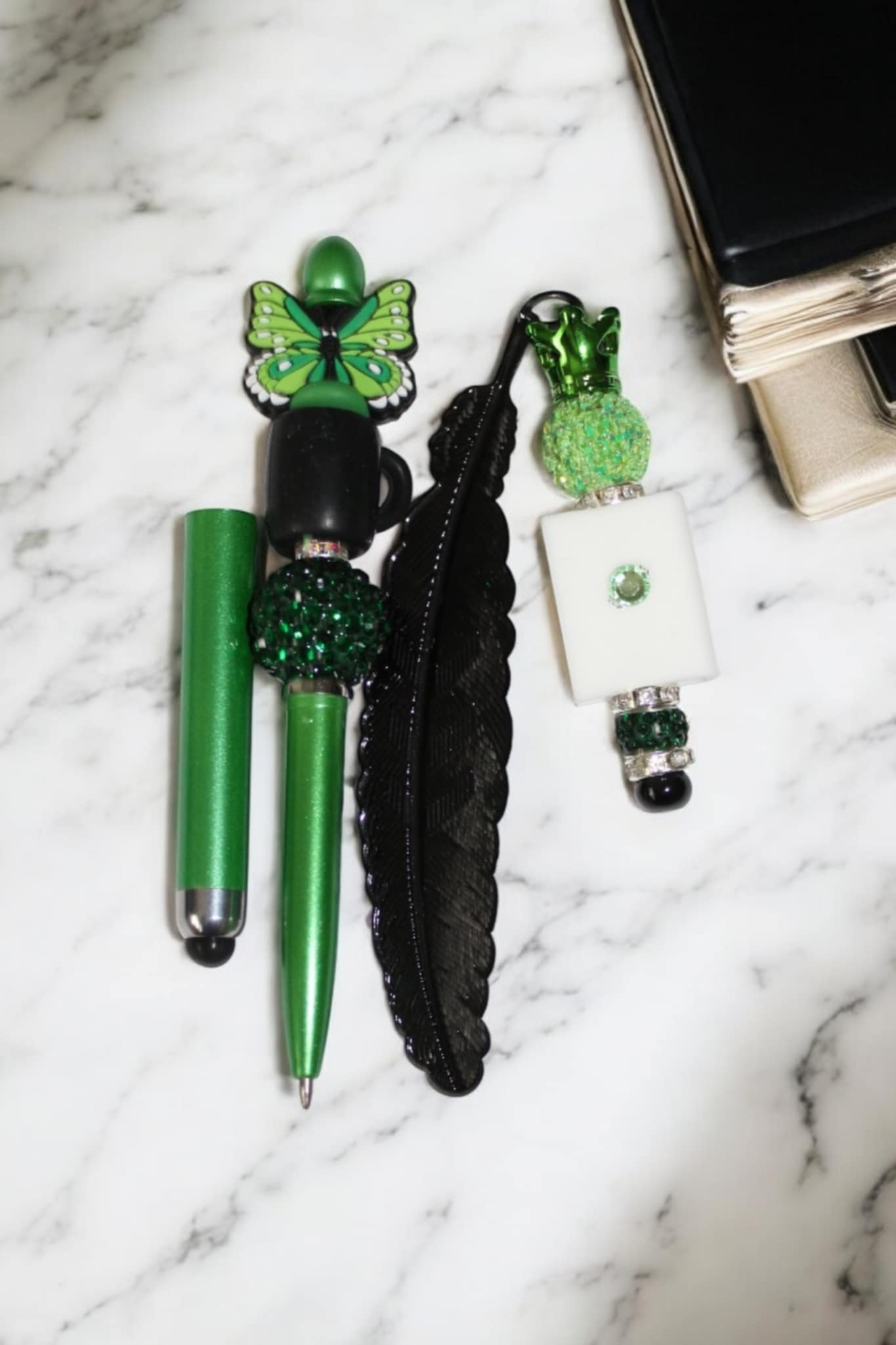 Ensemble Stylet/Stylo/Marque page Uniques